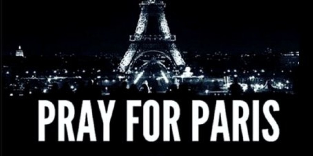 PRAY-FOR-PARIS-facebook